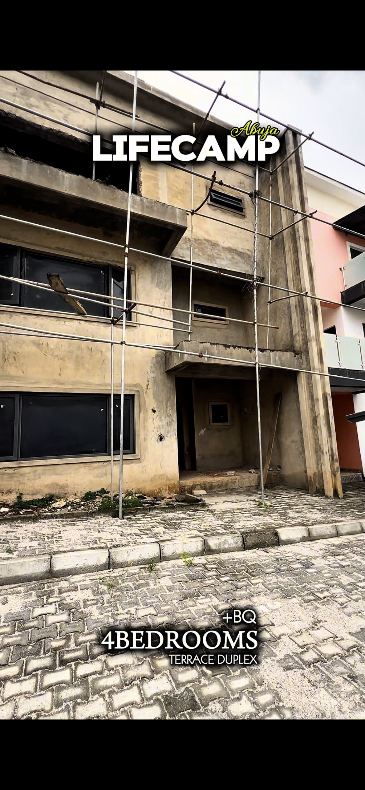 4-BEDROOM TERRACE DUPLEX + BQ | SEMI-FINISHED LOCATED IN LIFECAMP