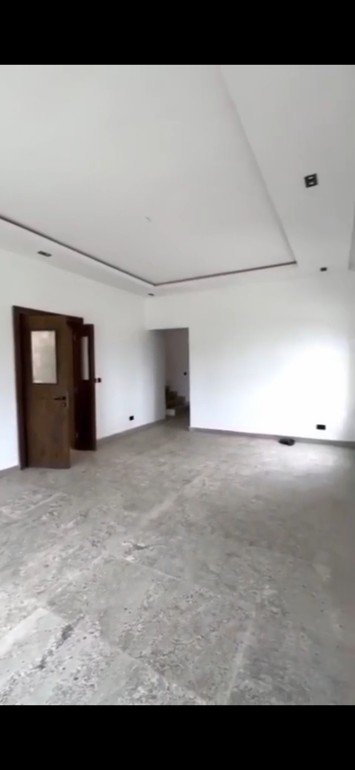 4-BEDROOM TERRACE DUPLEX WITH BQ